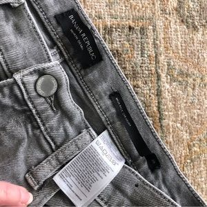 Banana Republic BR Straight High rise Light Grey Jeans 30” 99% Cotton